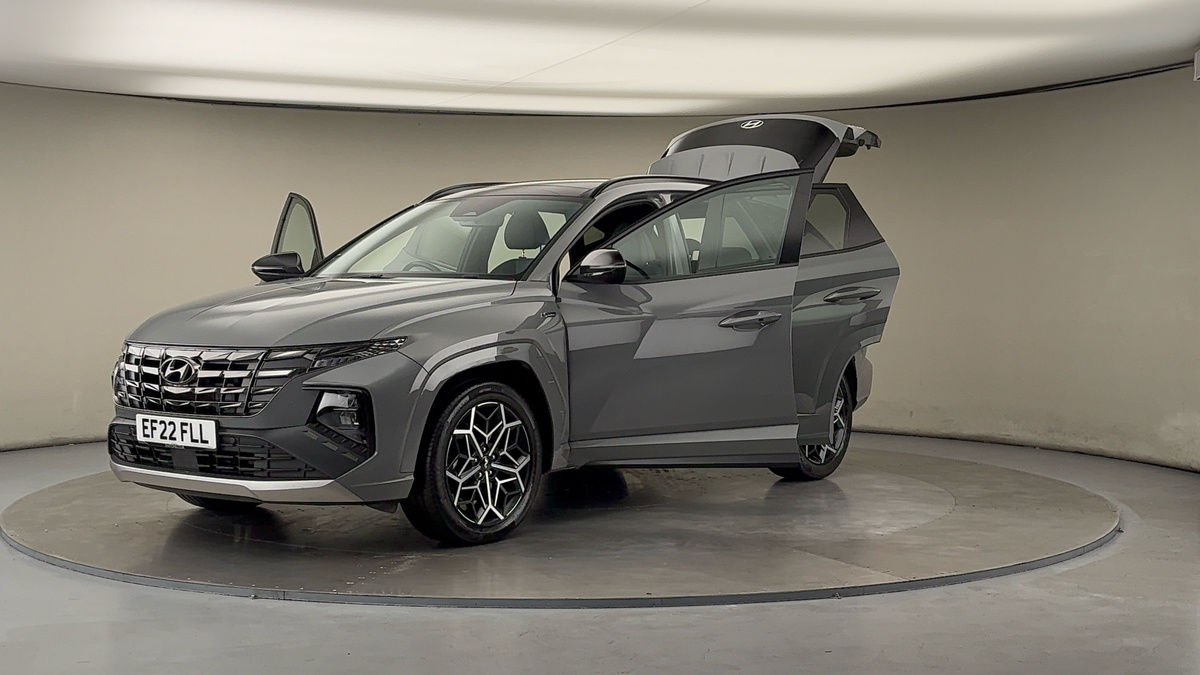 More views of Hyundai TUCSON
