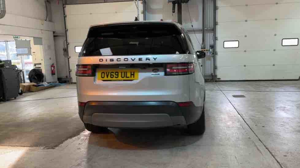 More views of Land Rover Discovery