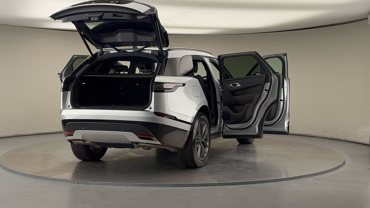 More views of Land Rover Range Rover Velar