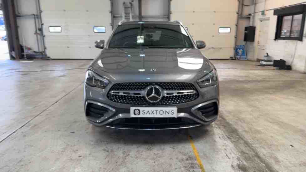 More views of Mercedes-Benz GLA