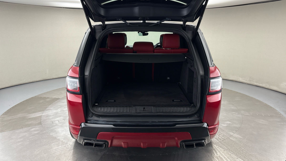 Land Rover Range Rover Sport Image 11