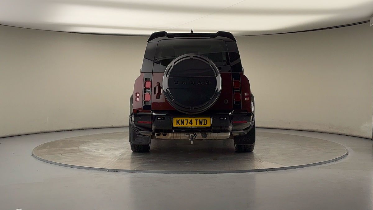Land Rover Defender 130 Urban Image 4