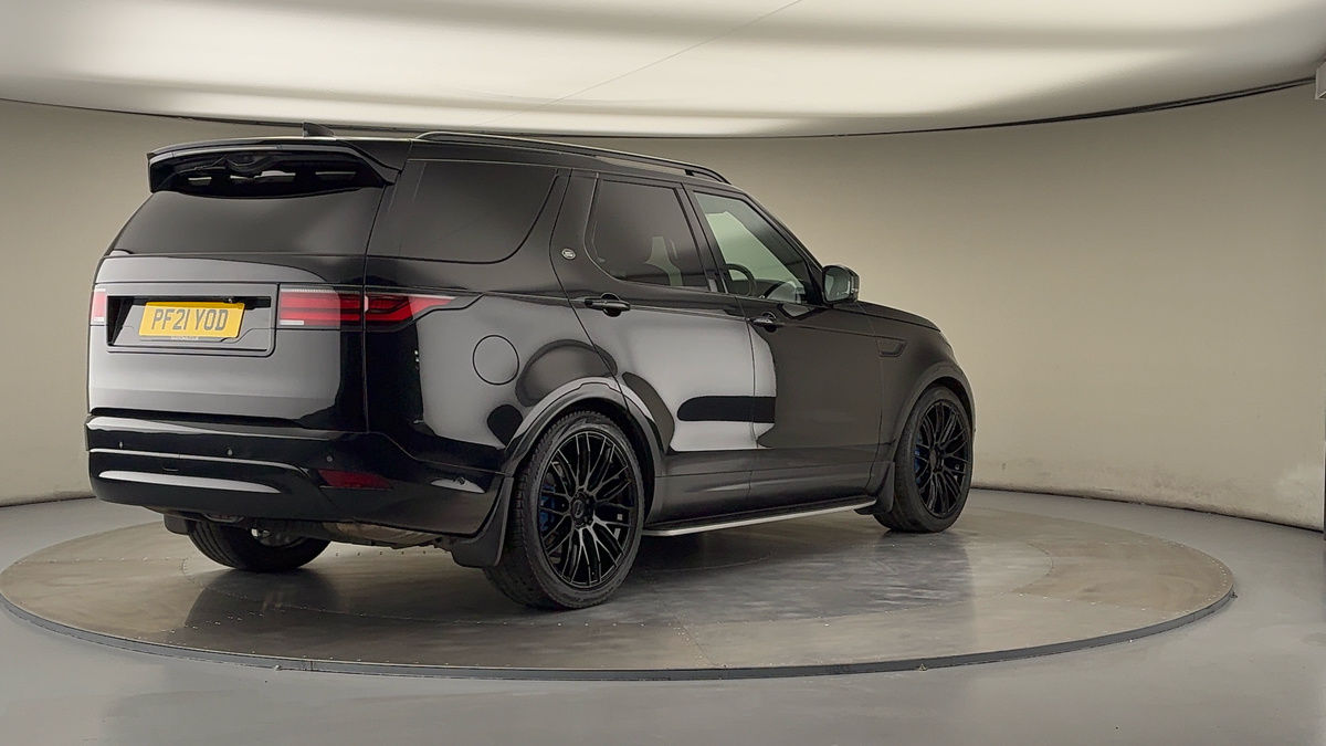 More views of Land Rover Discovery