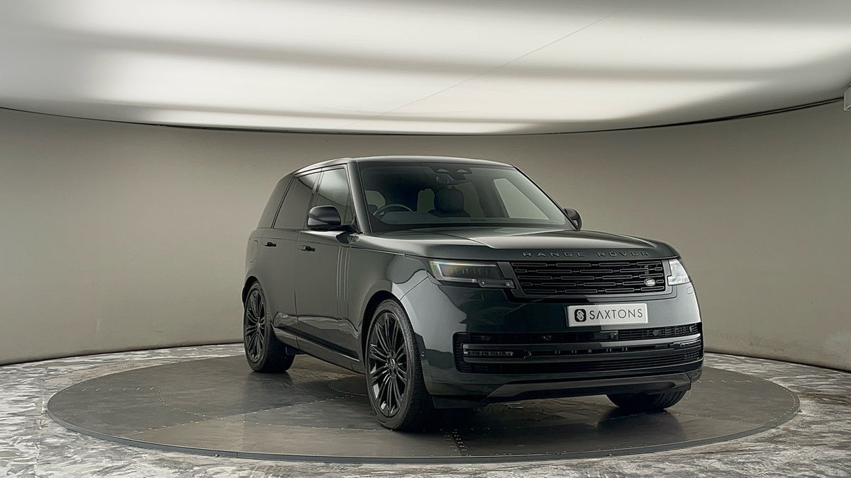 More views of Land Rover Range Rover