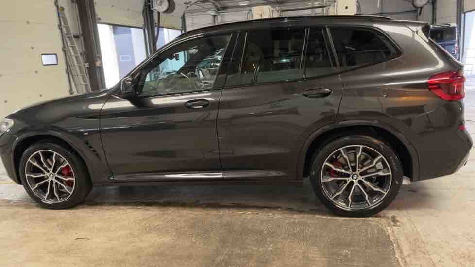 More views of BMW X3