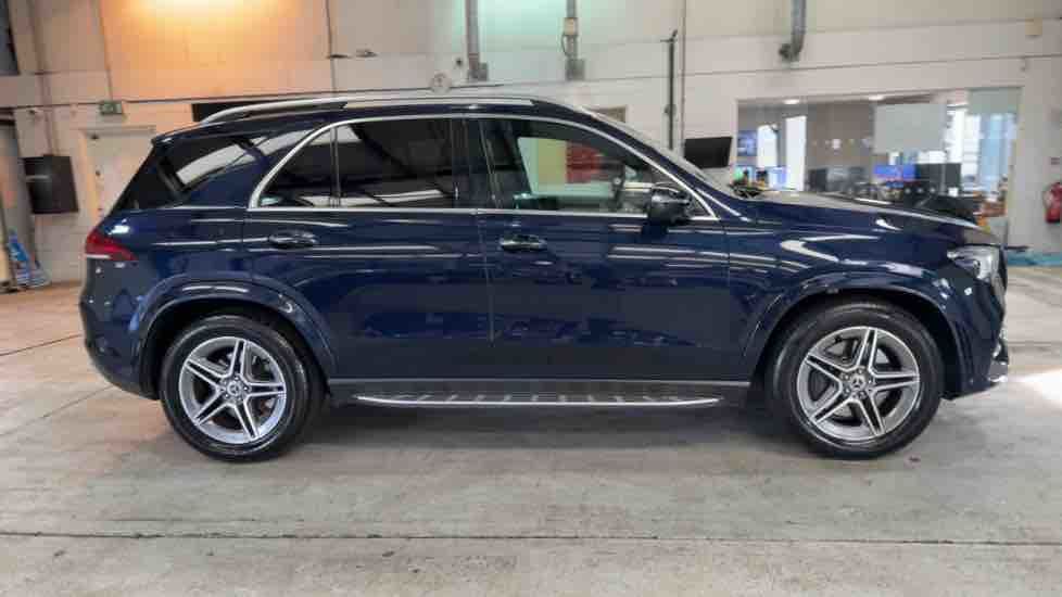 More views of Mercedes-Benz GLE