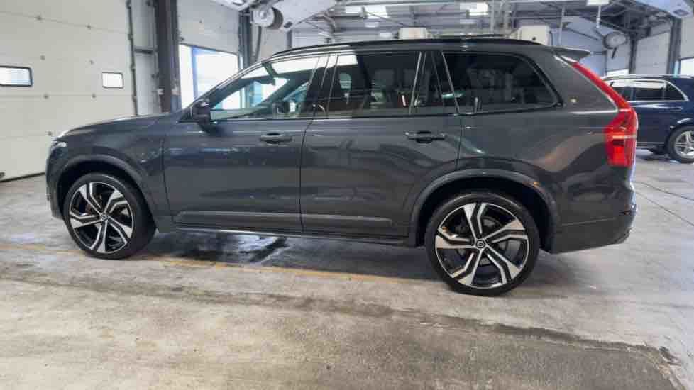 More views of Volvo XC90