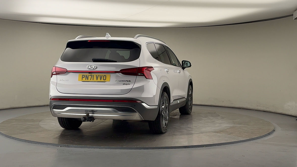 More views of Hyundai Santa Fe