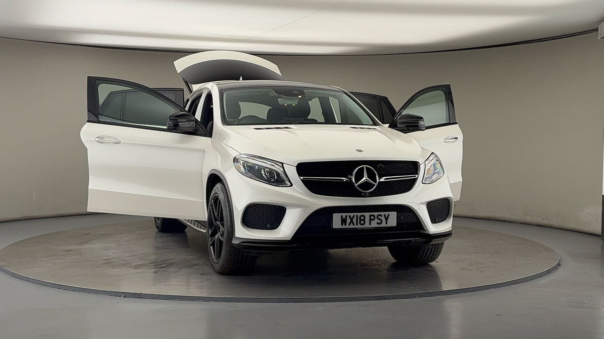 More views of Mercedes-Benz GLE