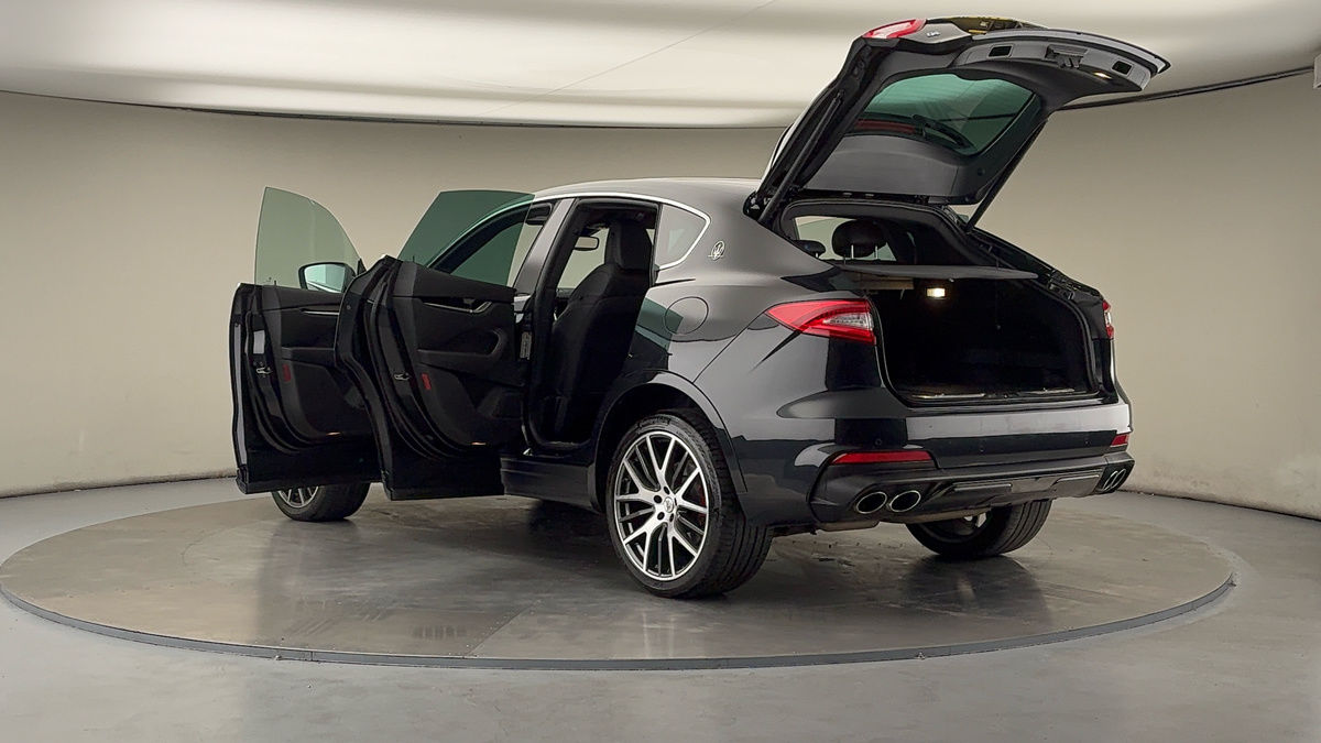 More views of Maserati Levante