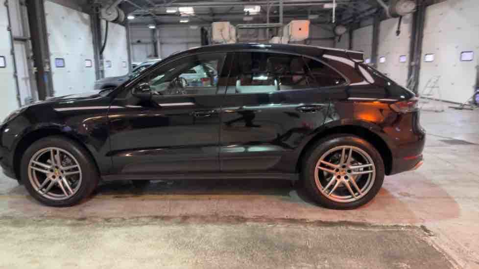 More views of Porsche Macan