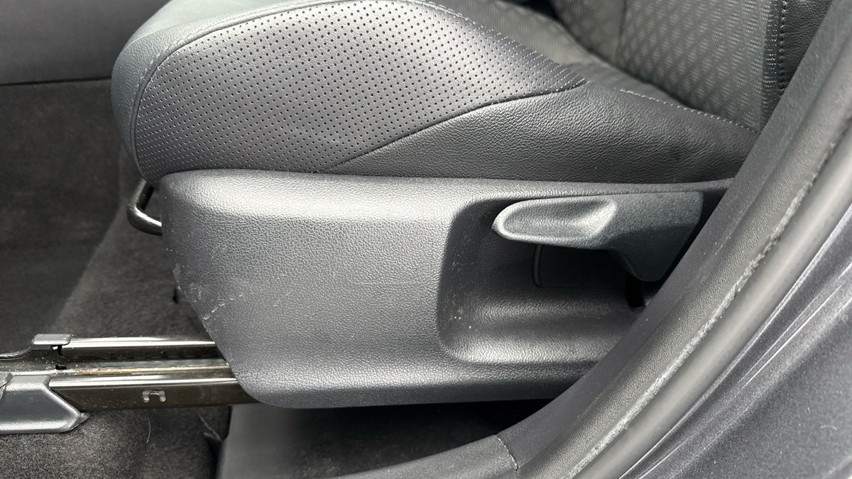 Toyota C-HR Image 7