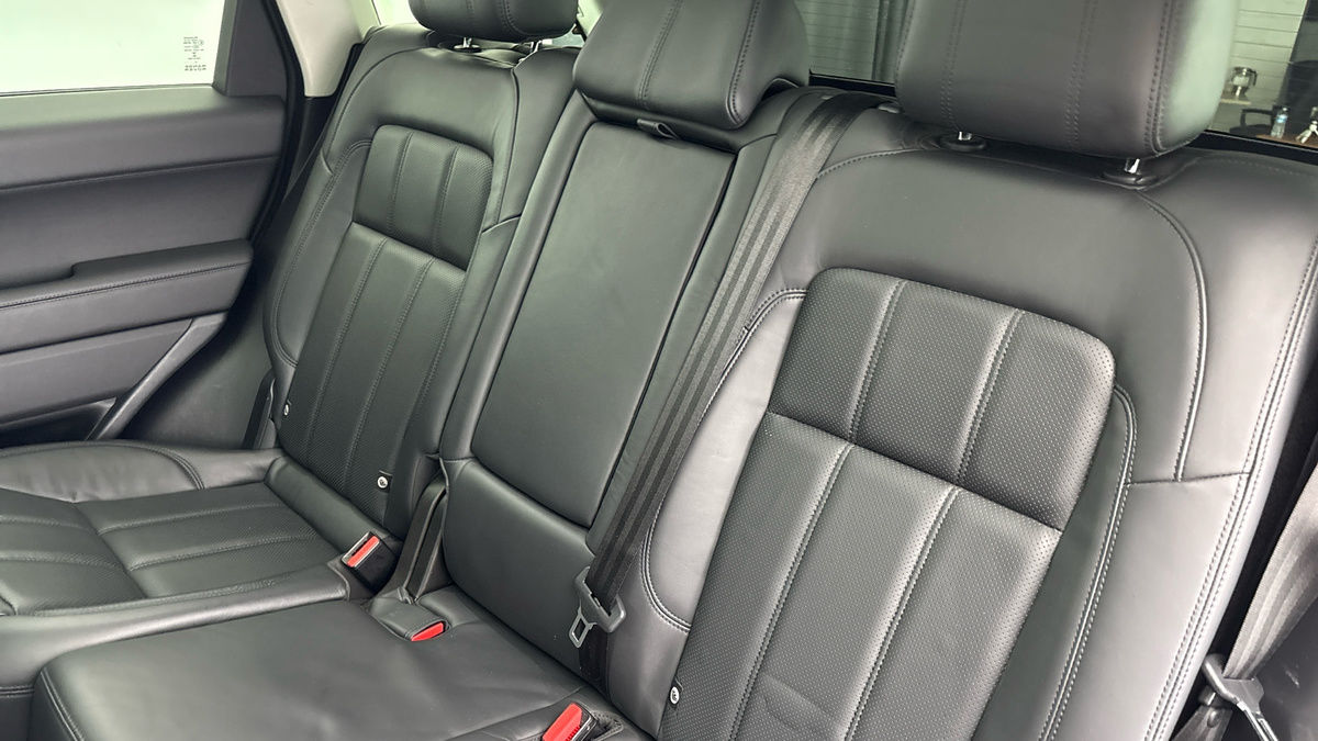 Land Rover Range Rover Sport Image 8