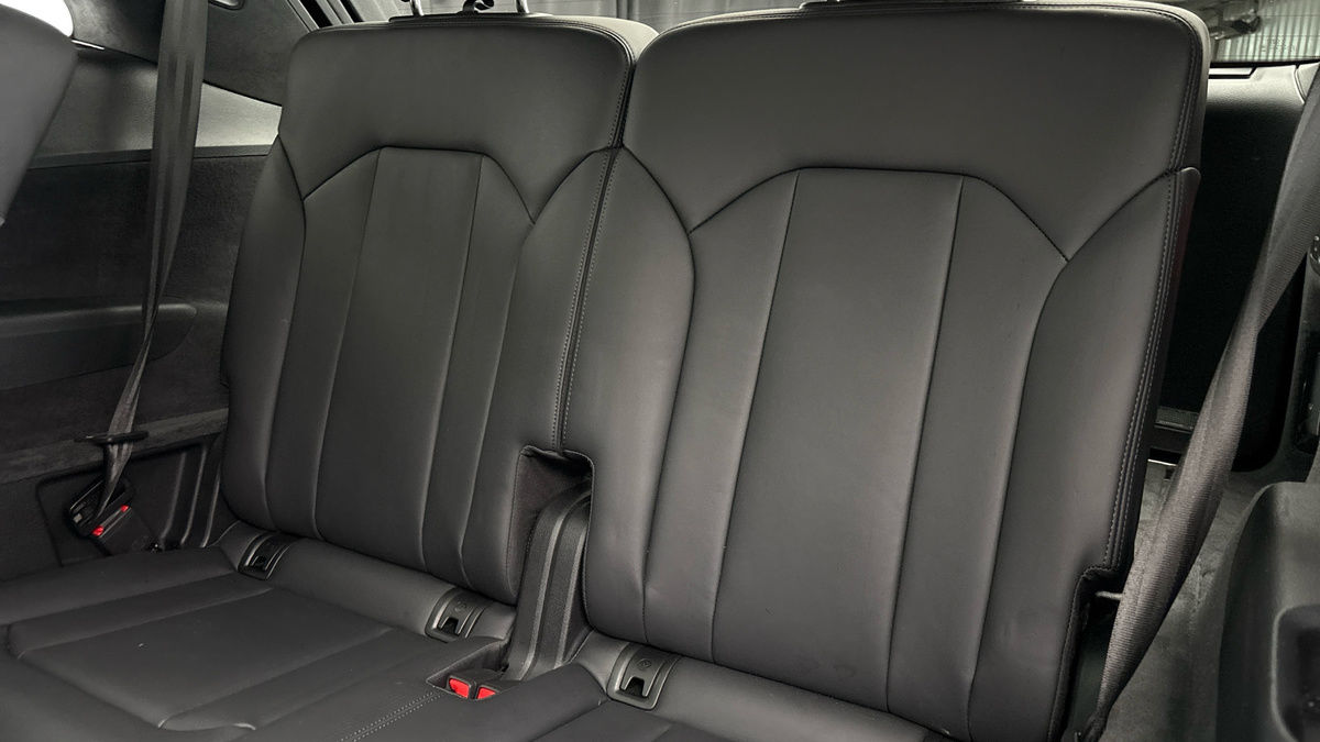 Audi Q7 Image 26