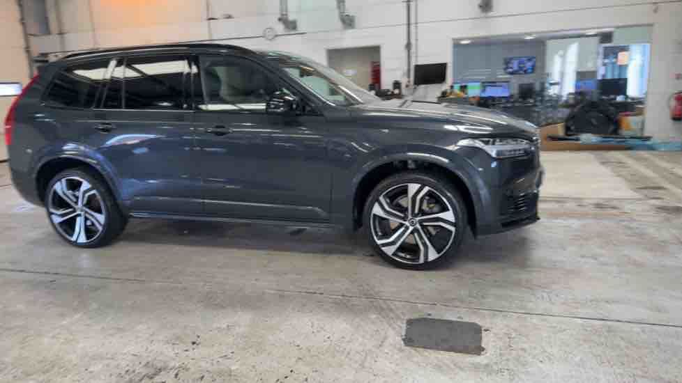 More views of Volvo XC90