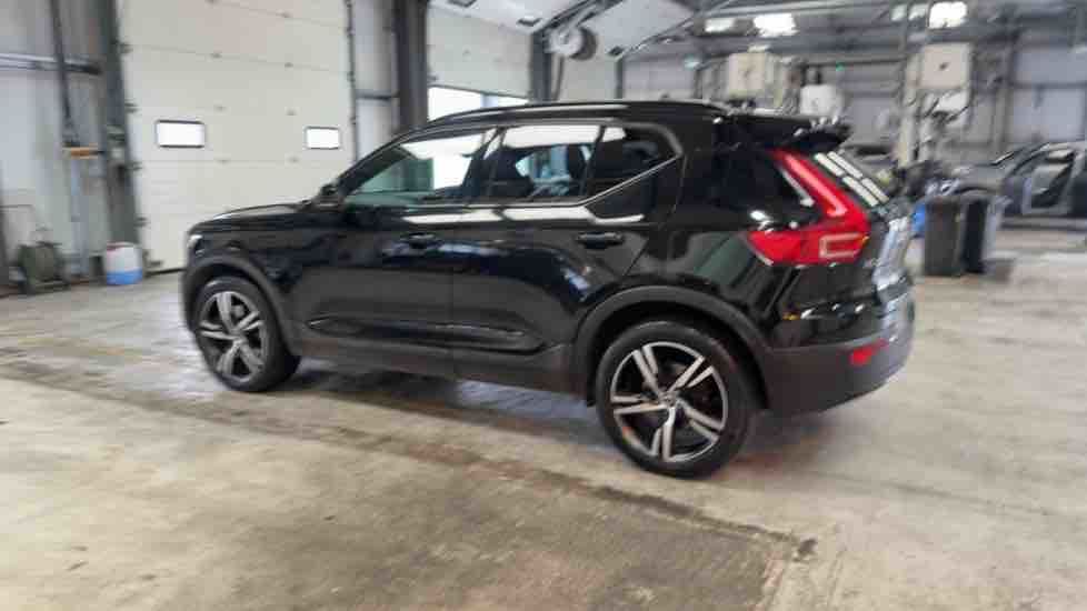 More views of Volvo XC40