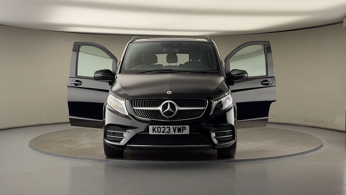 More views of Mercedes-Benz V Class