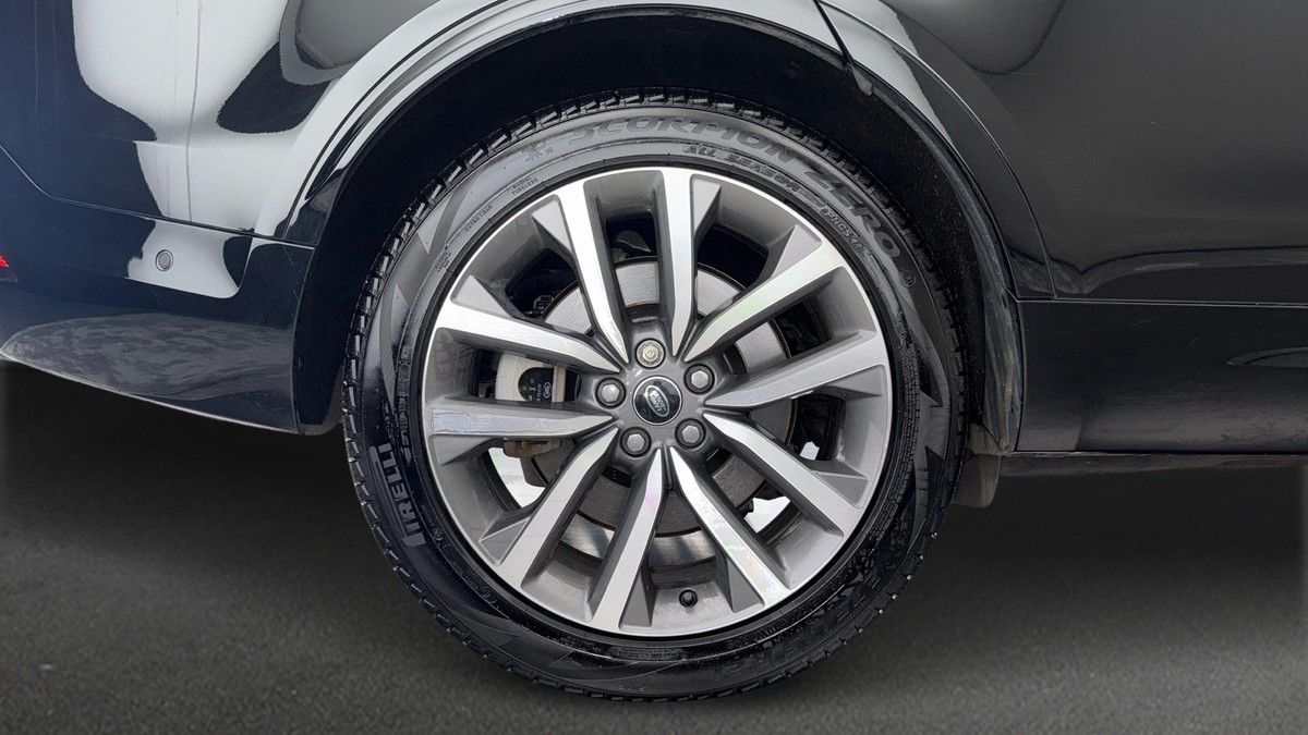 Land Rover Discovery Image 10