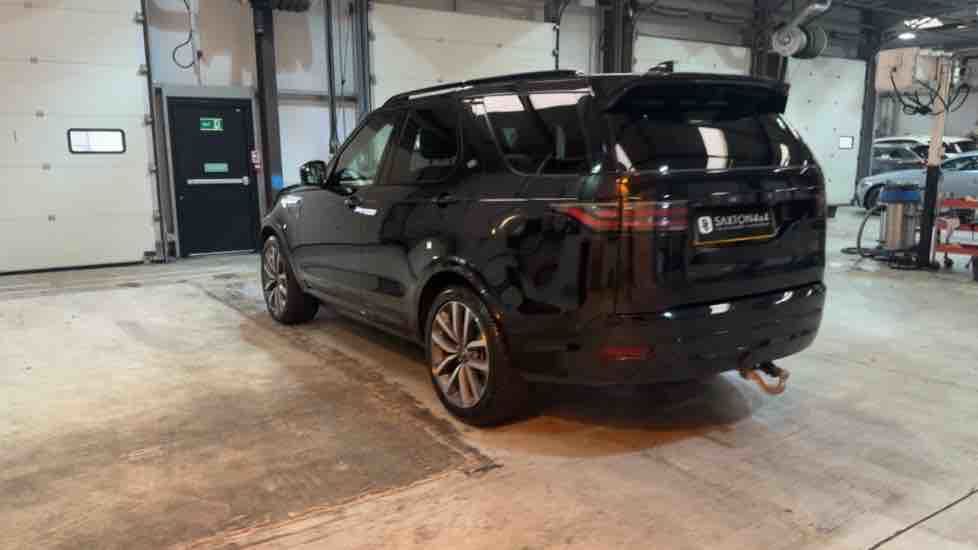 More views of Land Rover Discovery
