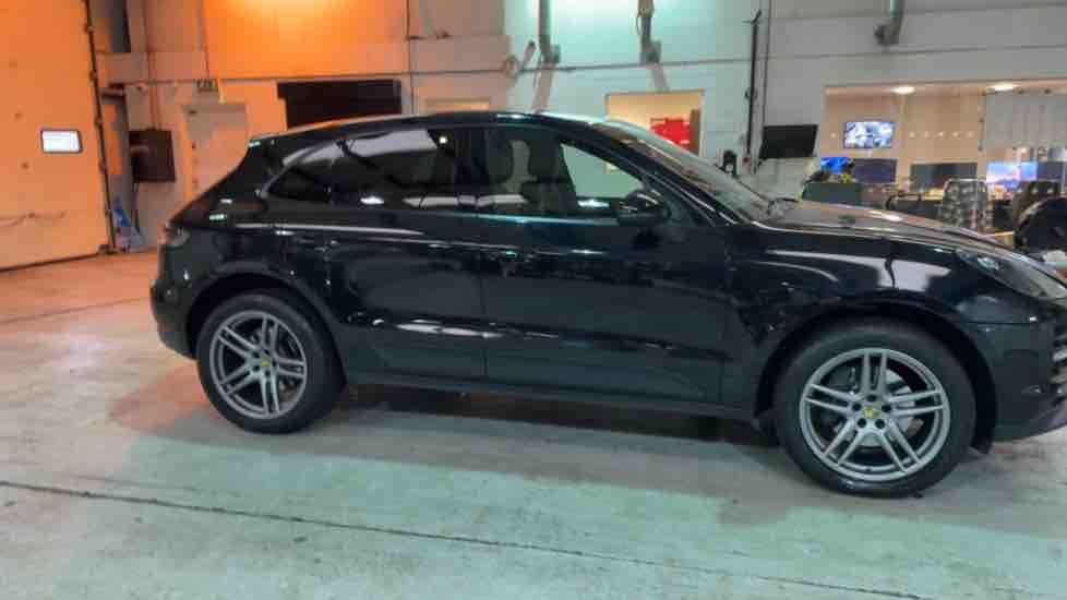 More views of Porsche Macan