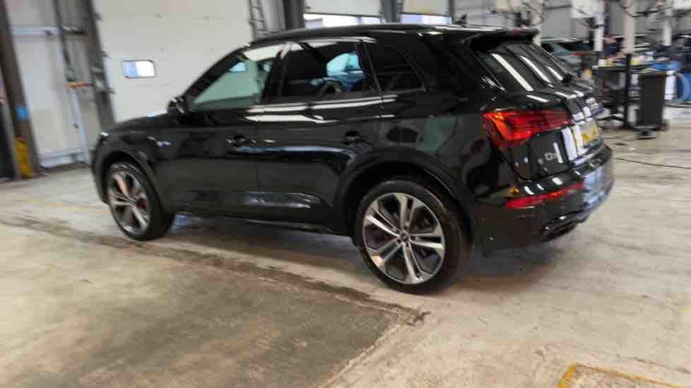 More views of Audi Q5