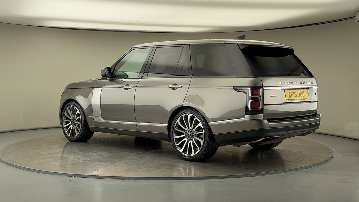 More views of Land Rover Range Rover