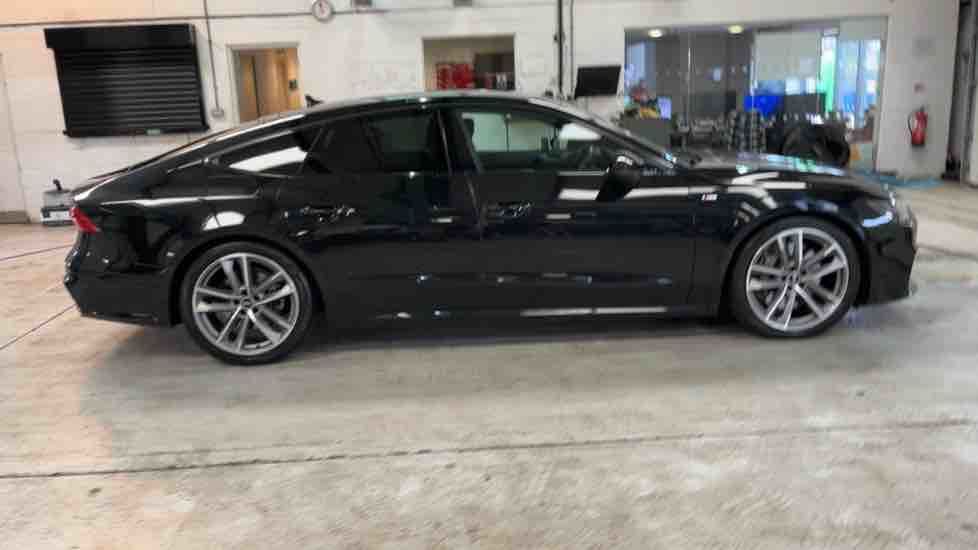 More views of Audi A7