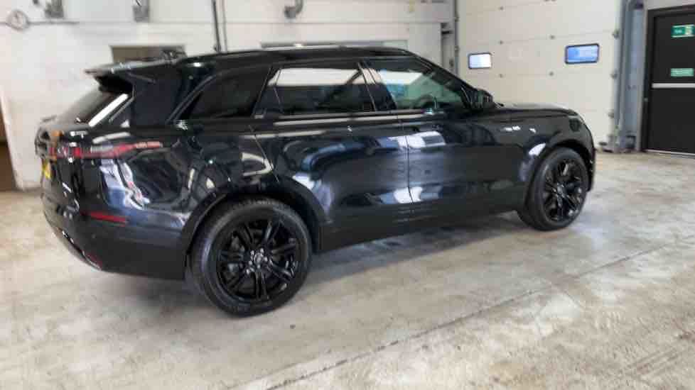 More views of Land Rover Range Rover Velar