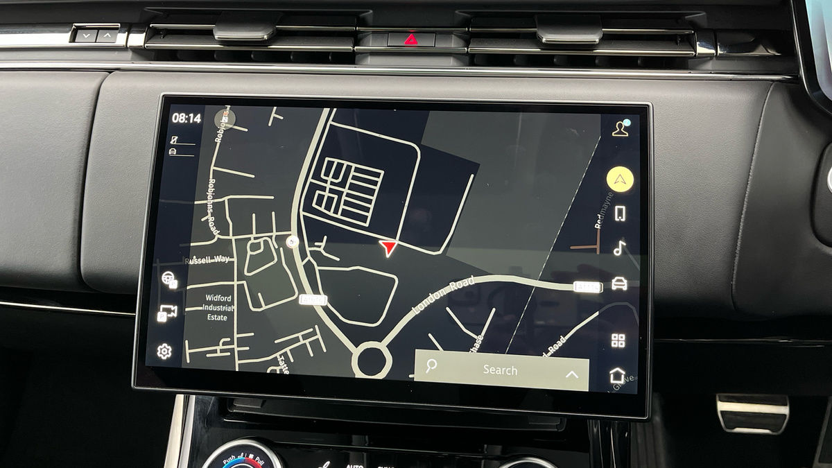 Land Rover Range Rover Sport Image 17