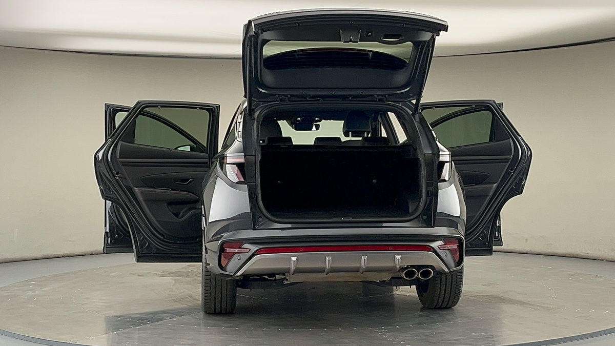 More views of Hyundai TUCSON