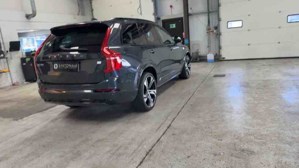 More views of Volvo XC90