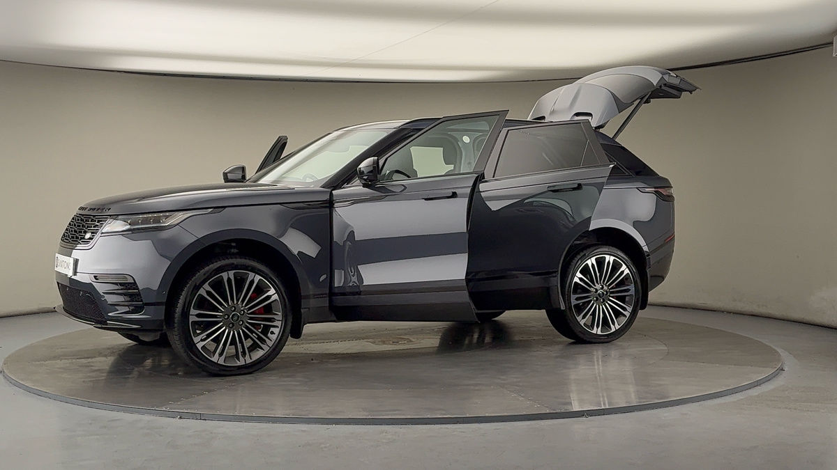 More views of Land Rover Range Rover Velar