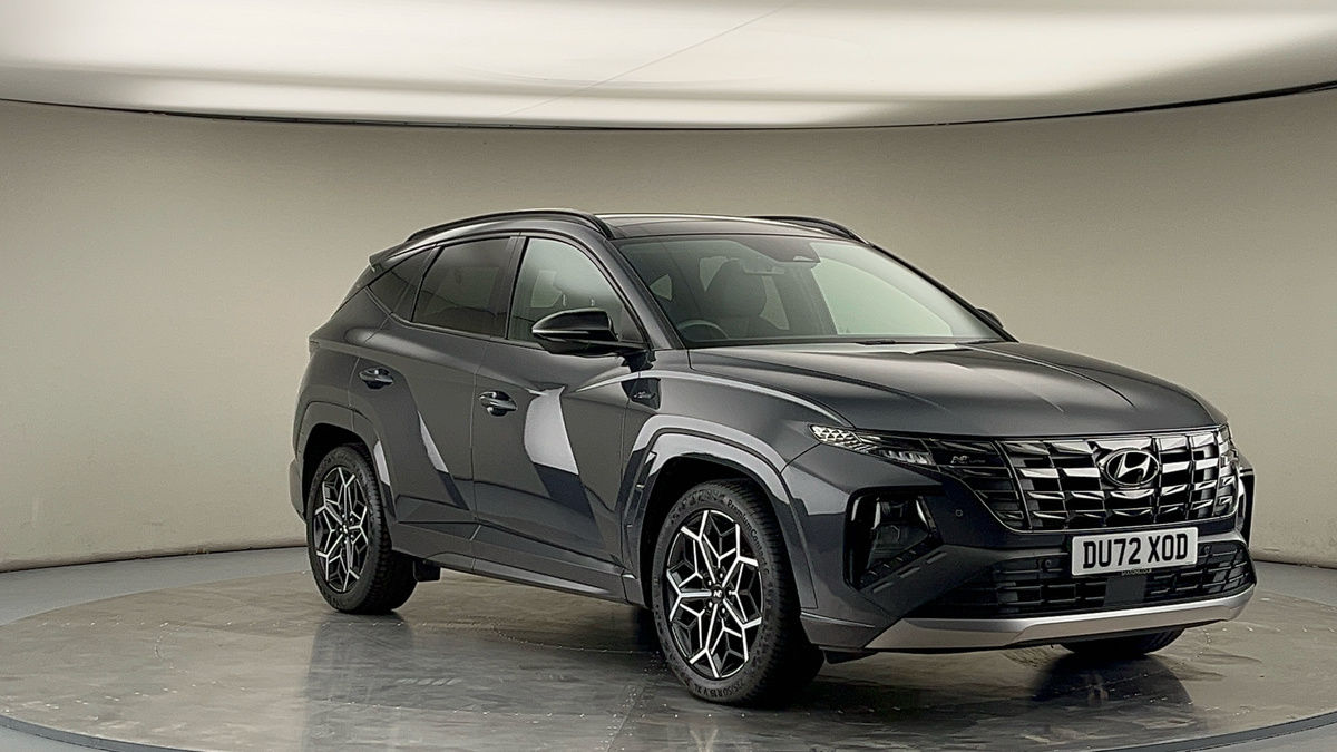 Hyundai TUCSON Sticky Header Image