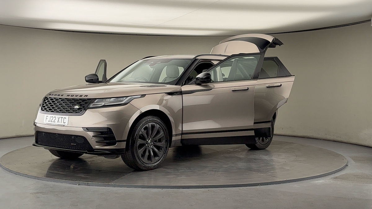 More views of Land Rover Range Rover Velar