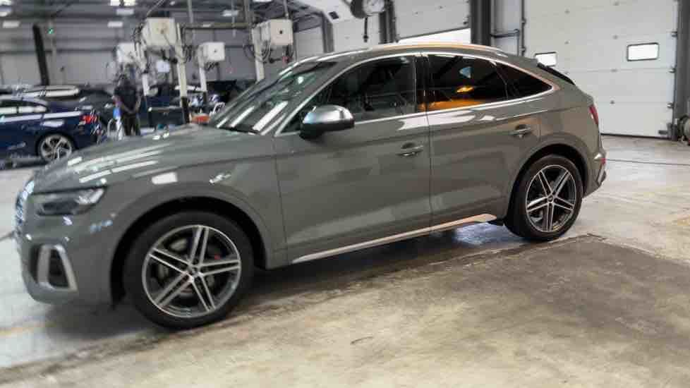 More views of Audi SQ5
