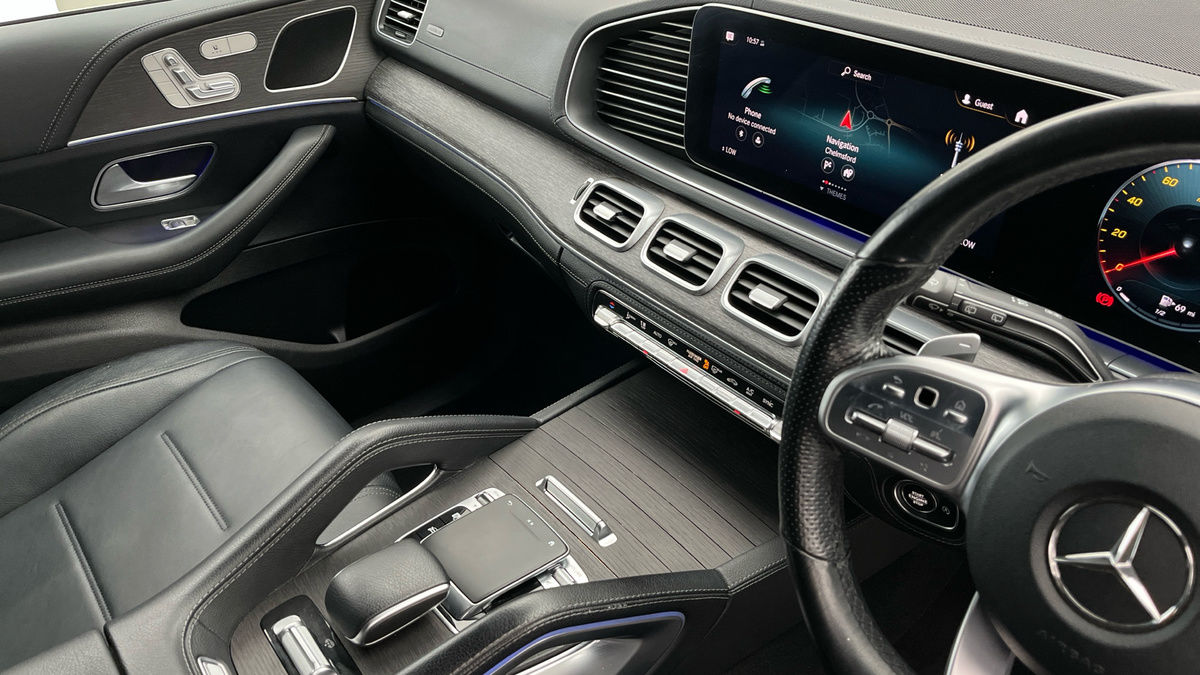 Mercedes-Benz GLE Image 18