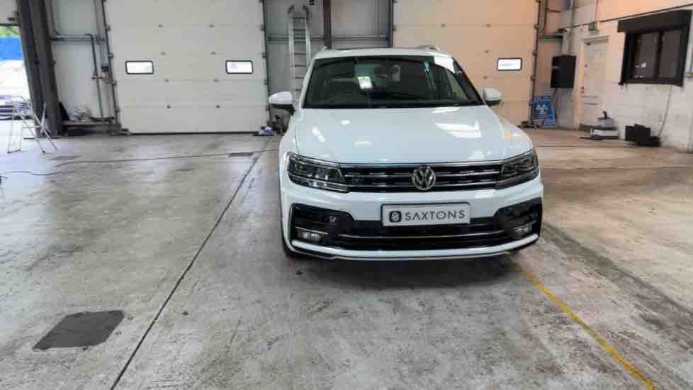 More views of Volkswagen Tiguan