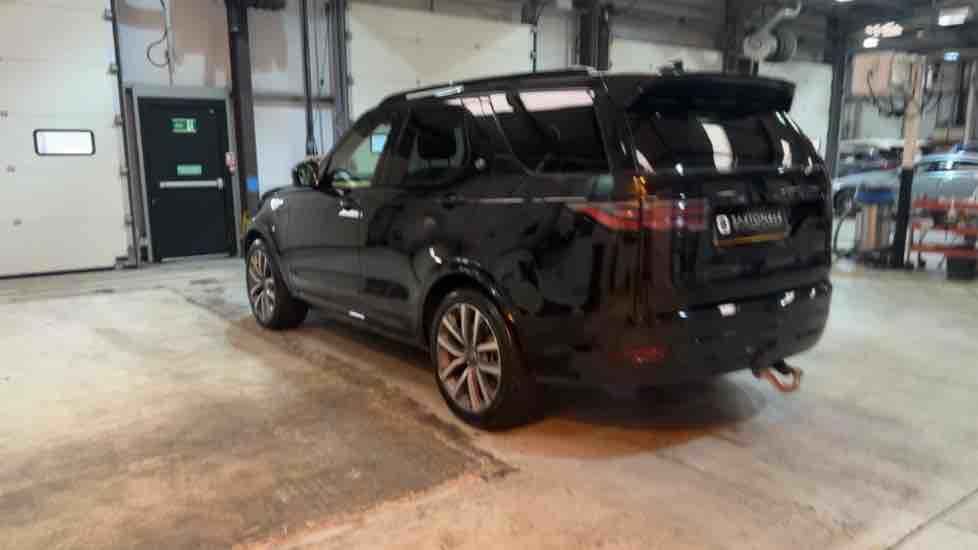 More views of Land Rover Discovery