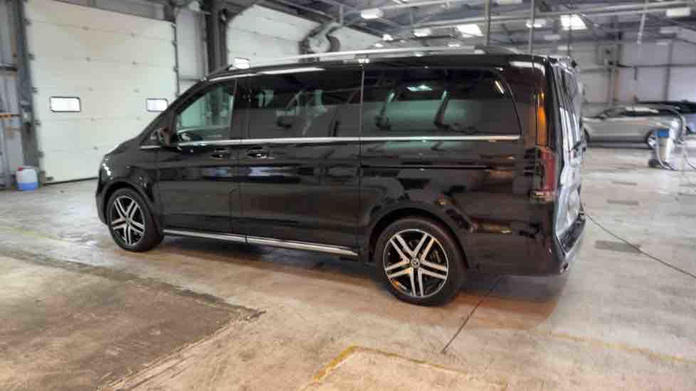 More views of Mercedes-Benz V Class