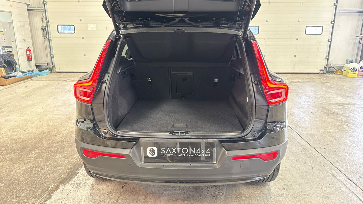 Volvo XC40 Image 11