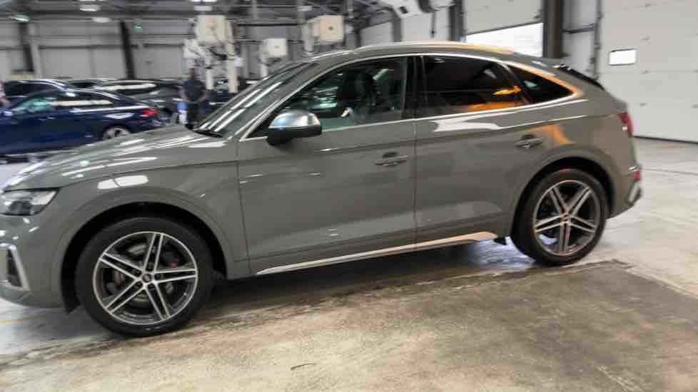 More views of Audi SQ5