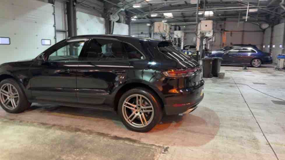 More views of Porsche Macan