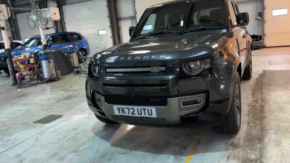 More views of Land Rover Defender 110
