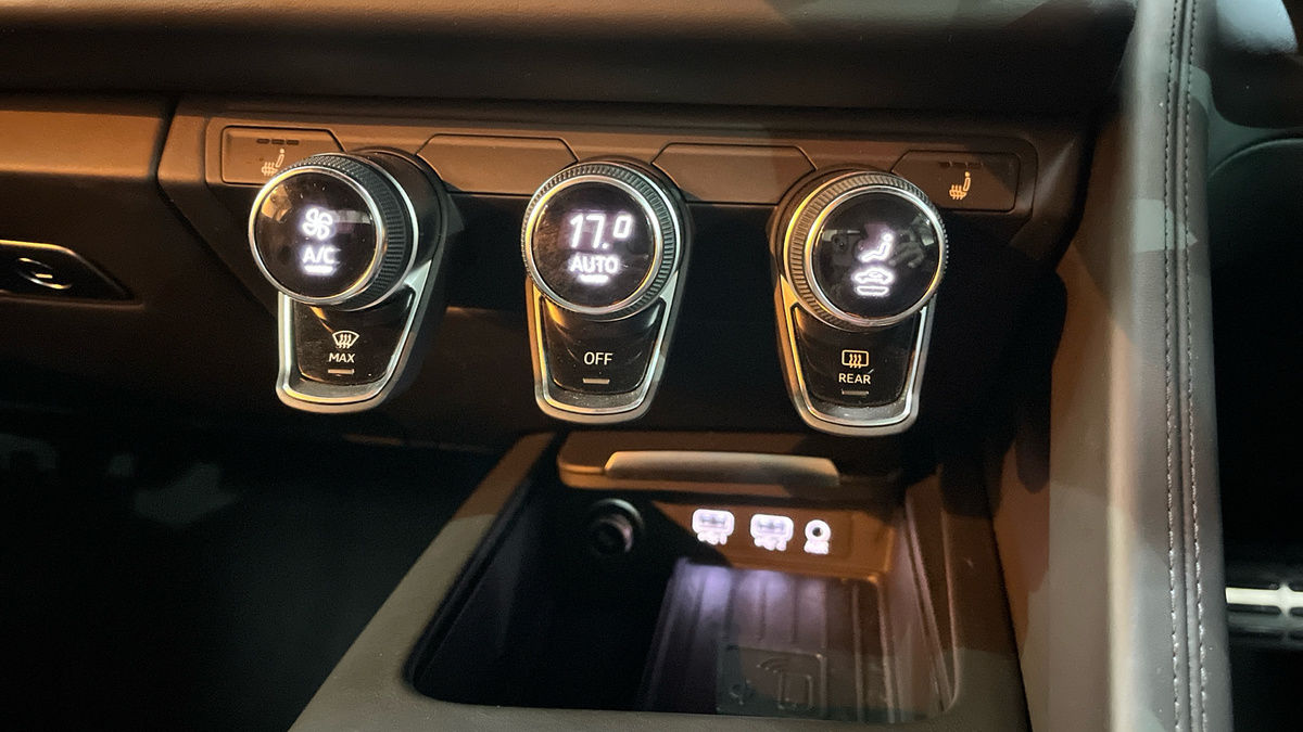Audi R8 Image 17