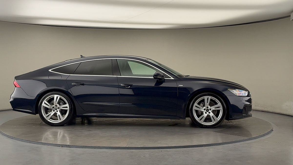 More views of Audi A7