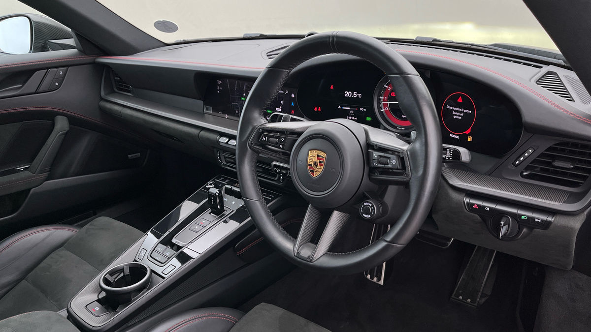 Porsche 911 Image 5