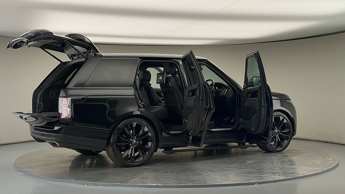 More views of Land Rover Range Rover