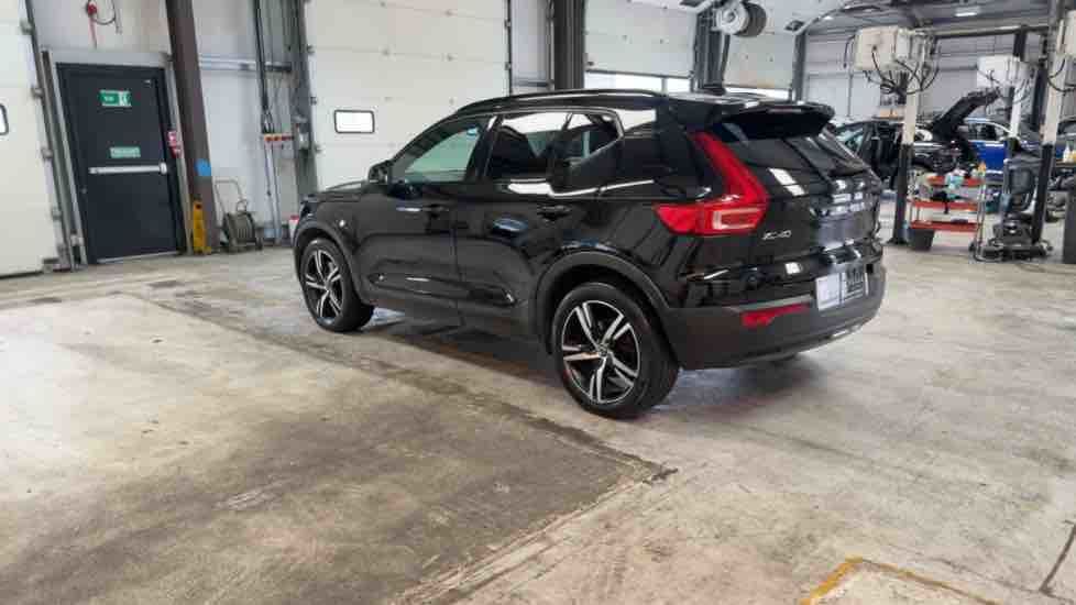 More views of Volvo XC40