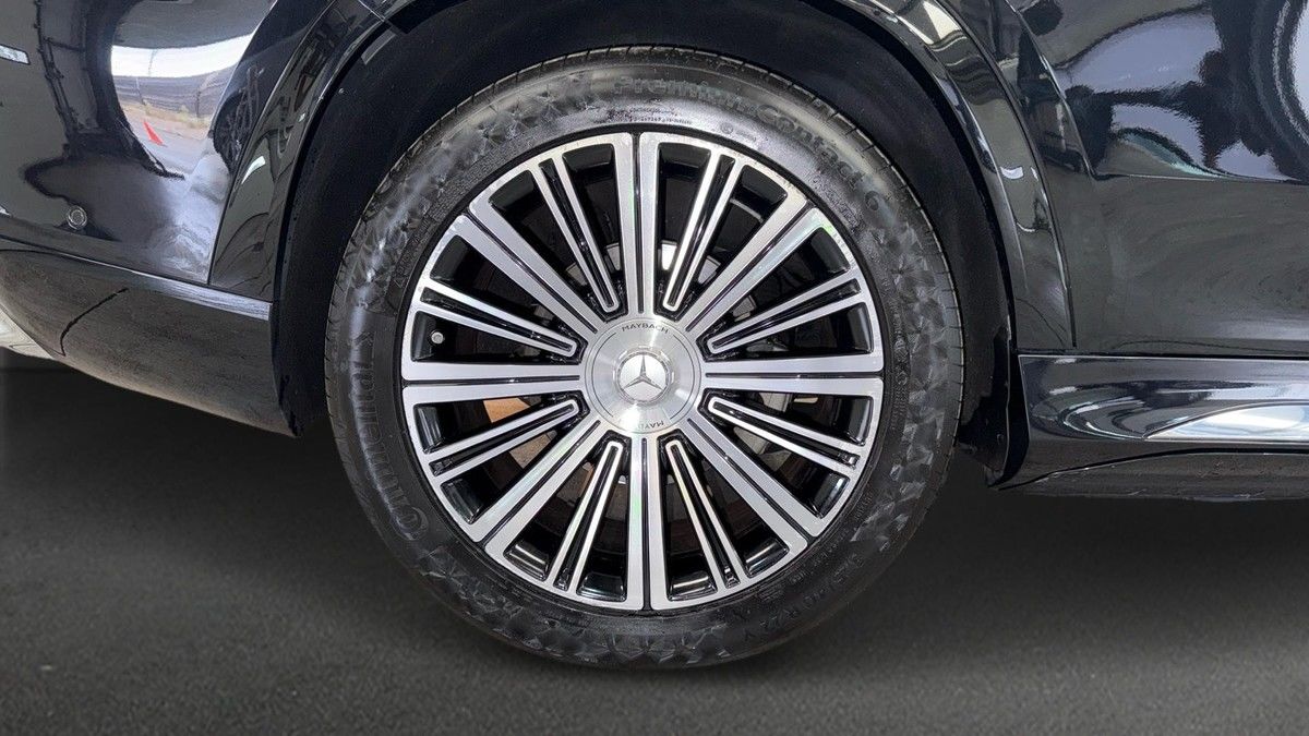Mercedes-Benz Maybach GLS Image 10