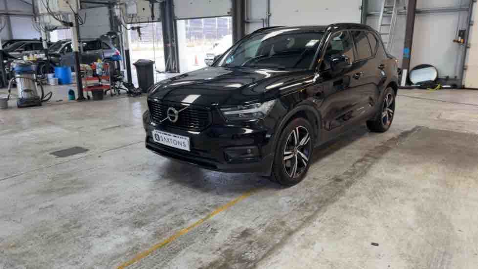 More views of Volvo XC40